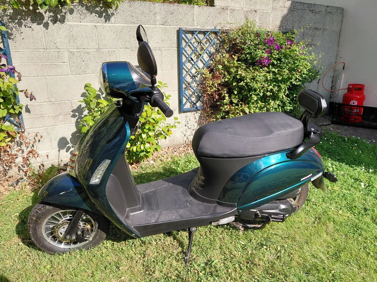 SINNIS Encanto 50cc, 2021. Motorhome ideal - Image 1