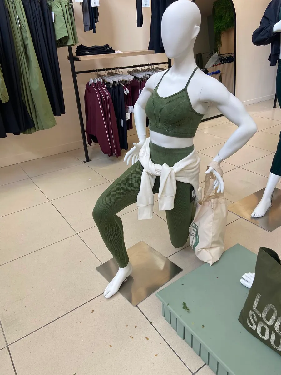 Professional Female Shop Mannequins - Full Body, A - Image 1