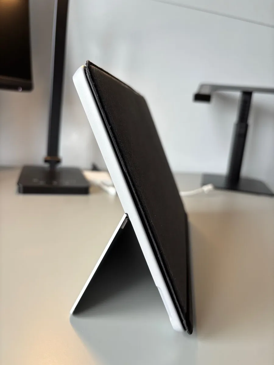 Microsoft Surface Go 3 - Image 1