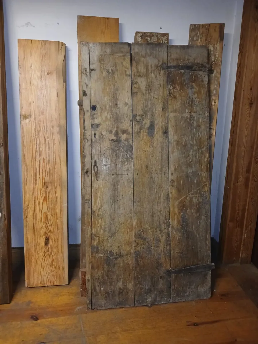 🚪 AN EXCEPTIONAL RANGE OF RECLAIMED DOORS - Image 4