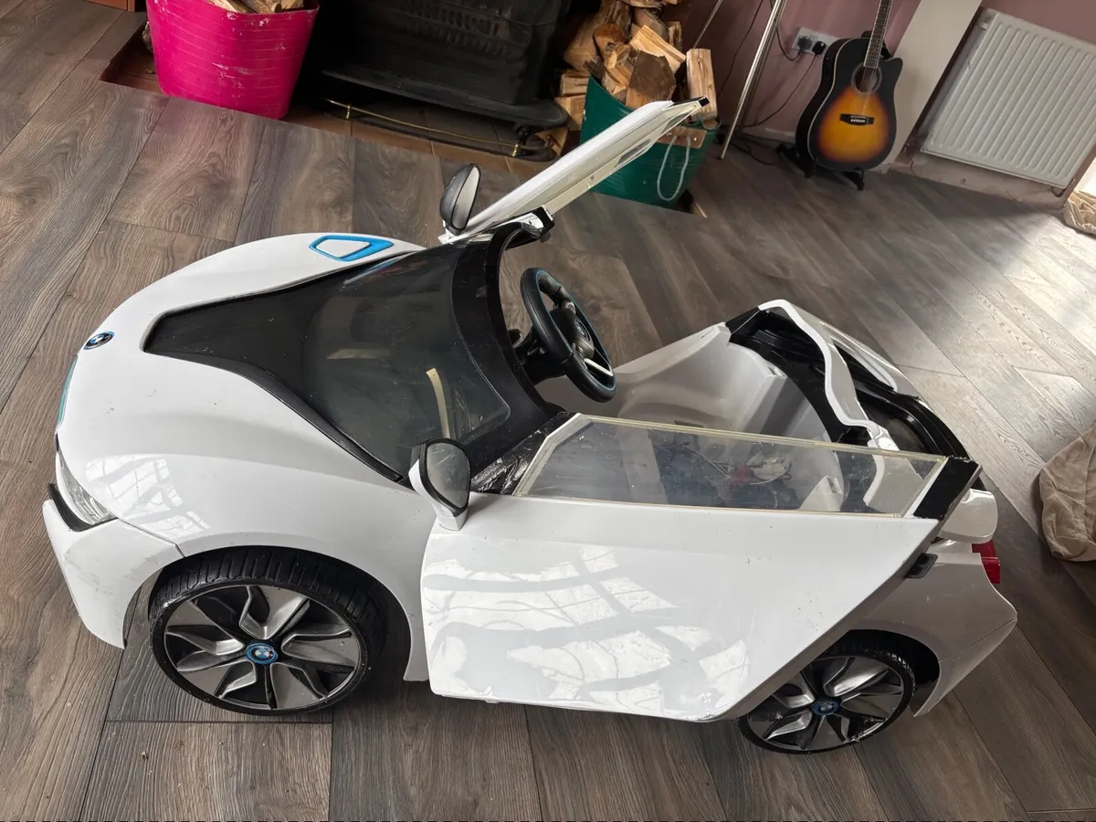 Toy Car - Image 4