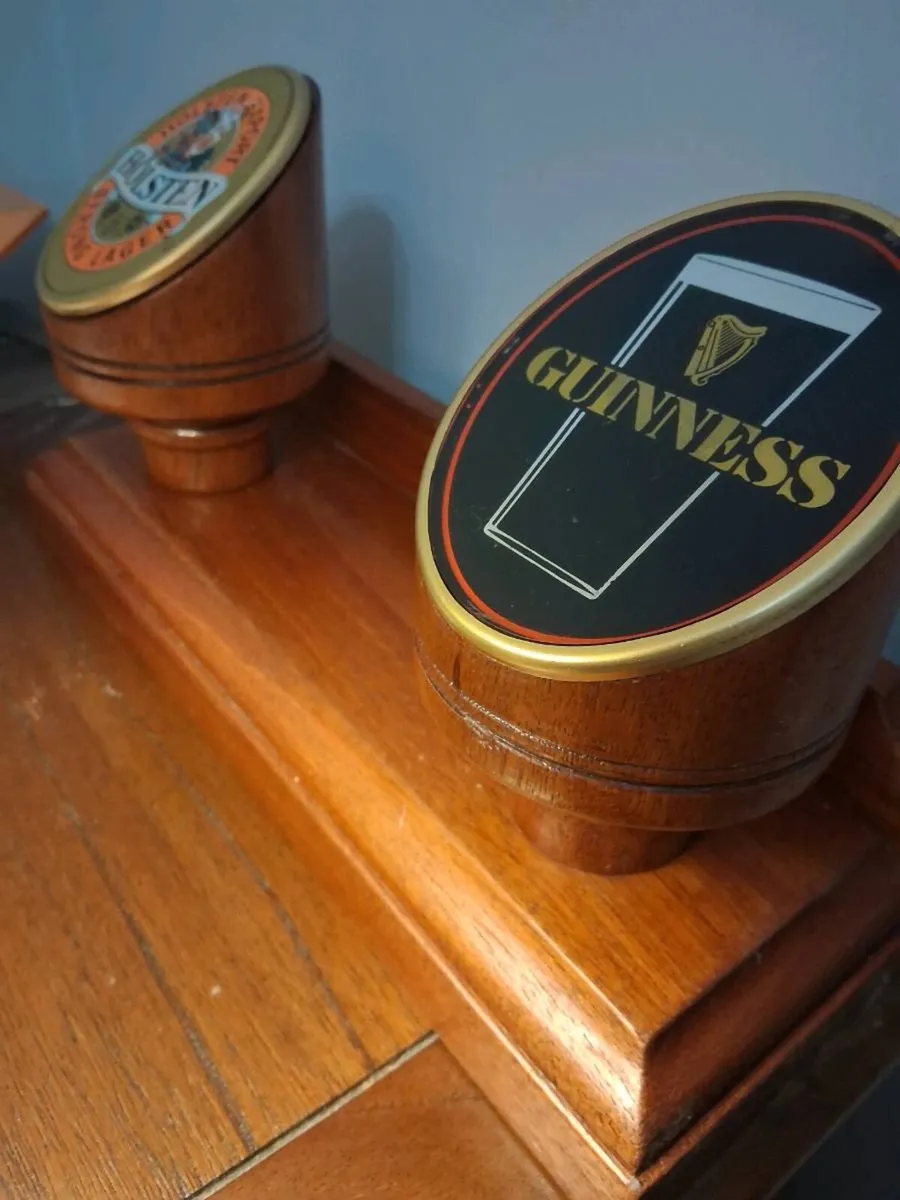 Rare 1978 GUINNESS DUAL PUMP HEADER - Image 2