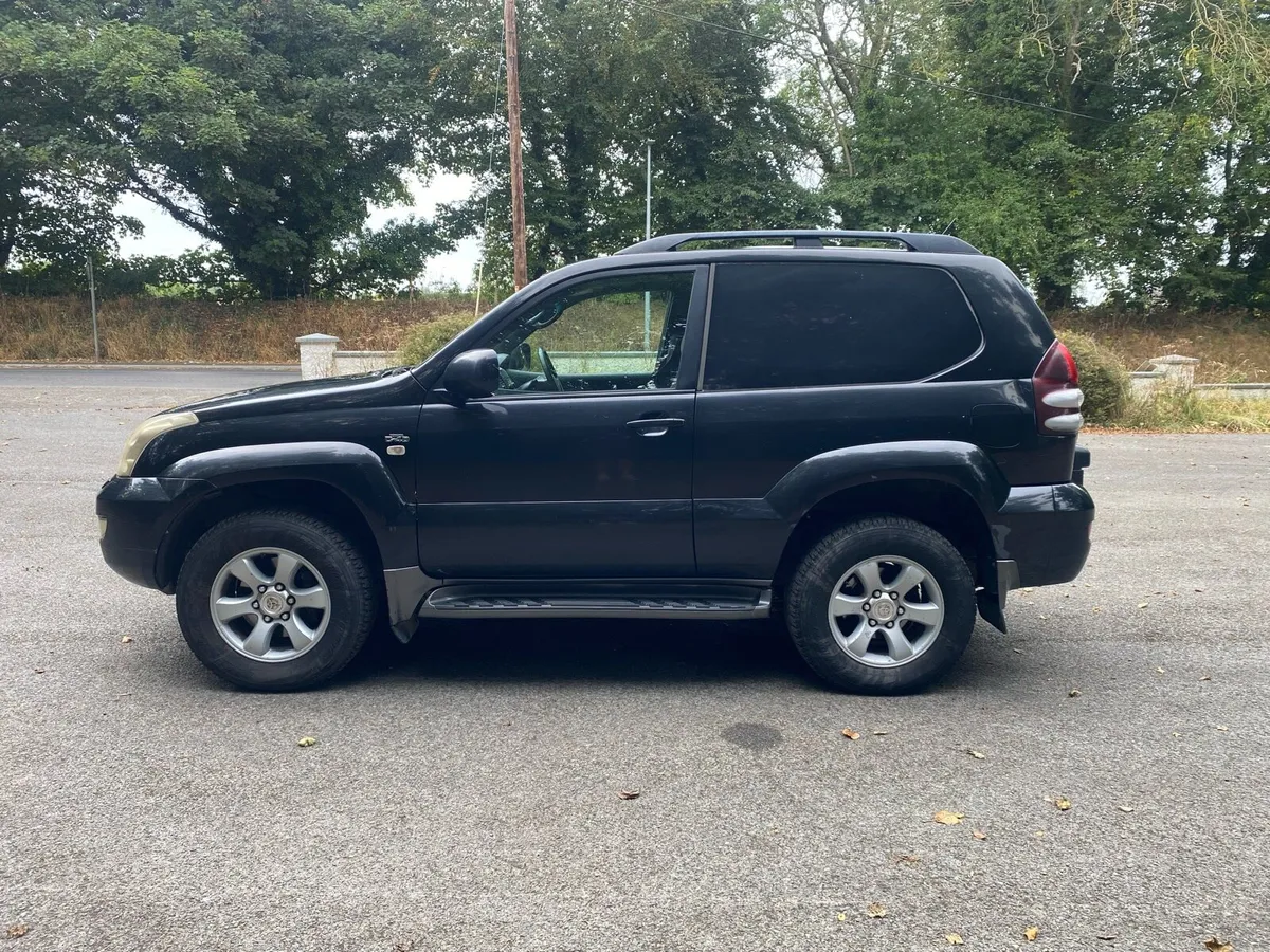 Toyota Land Cruiser - Image 4