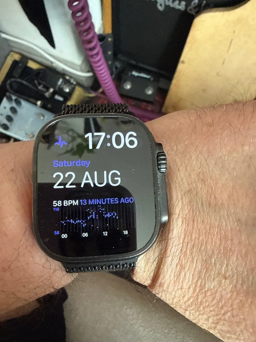 Apple Watch - Image 1