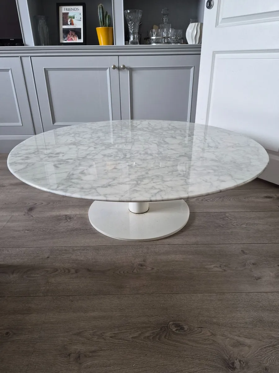 Stunning Marble Coffee Table - Excellent Condition - Image 1