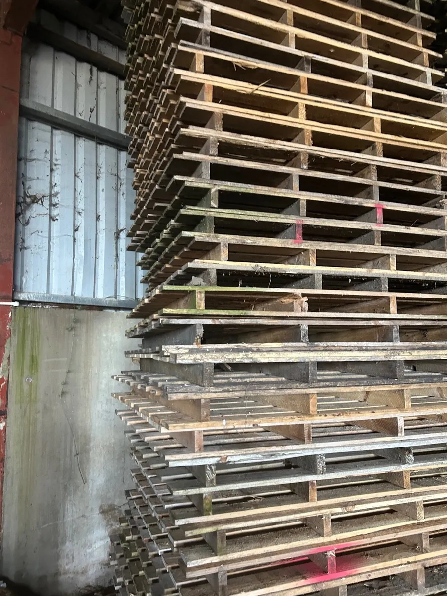Fertiliser pallets - Image 1