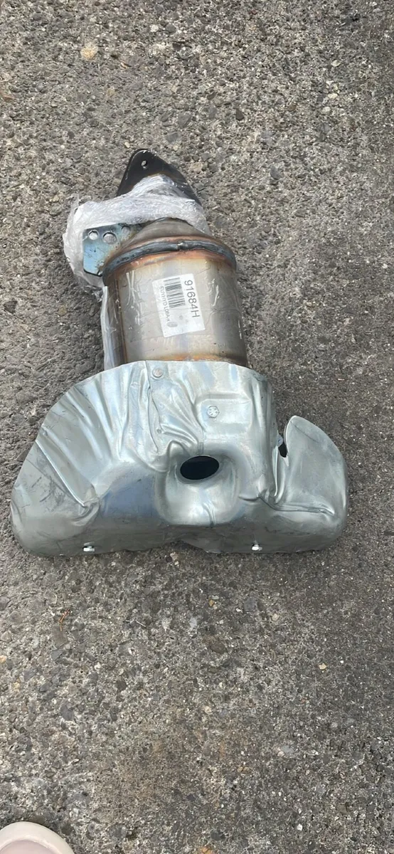 Brand New BM91684H Catalytic Converter – Corsa/Ast - Image 1