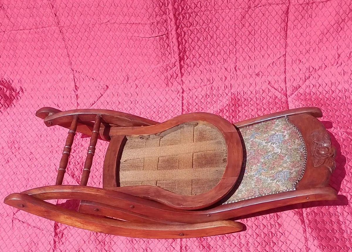 Antique folding rocking nursery chair - Image 3