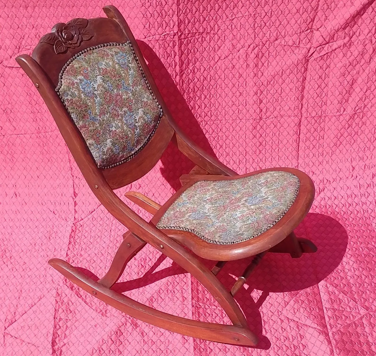Antique folding rocking nursery chair - Image 4