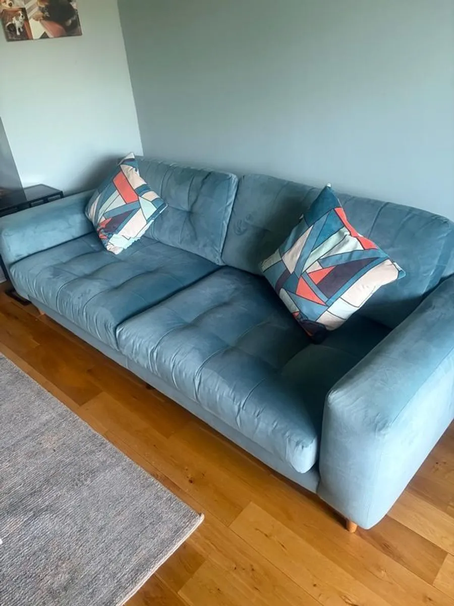 Couch and Armchairs - Image 3