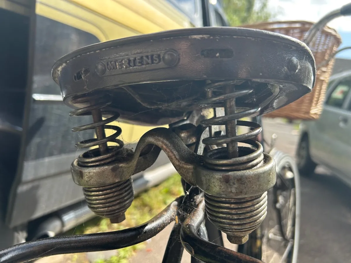 40’s BISMARCK vintage High nelly 28” bicycle - Image 2