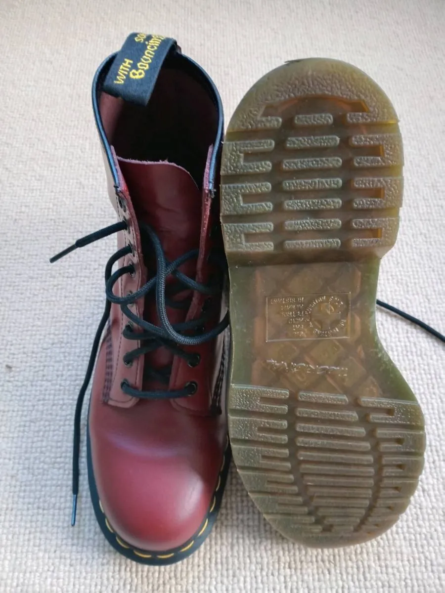 Boots - Image 4