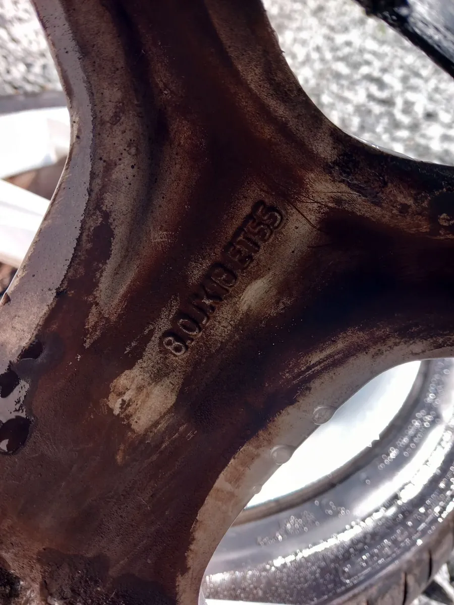 18inch  5x108 Genuine Ford Focus Alloys - Image 4
