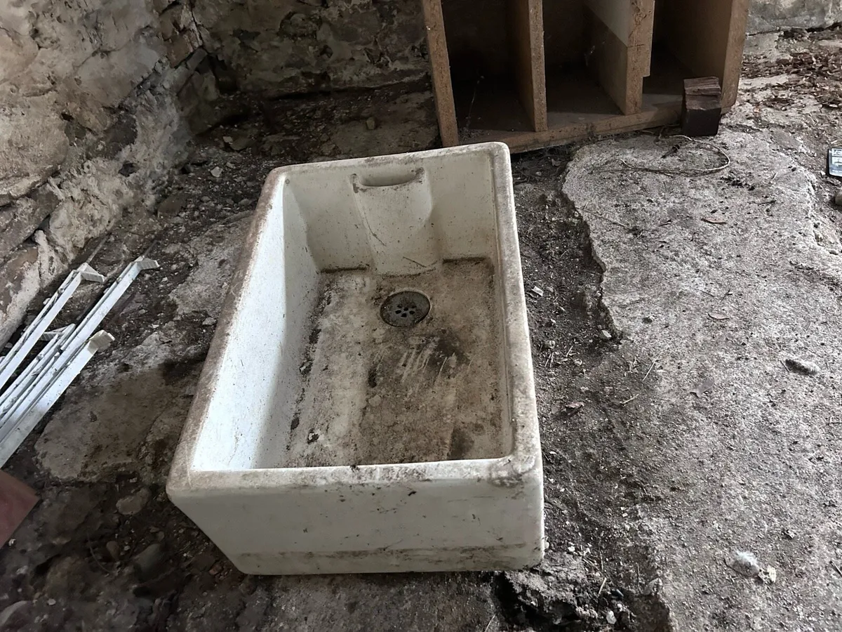 Belfast Sink - Image 3