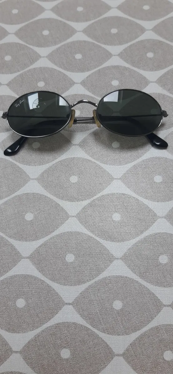 Sun Glasses - Ray-Bans - Image 1