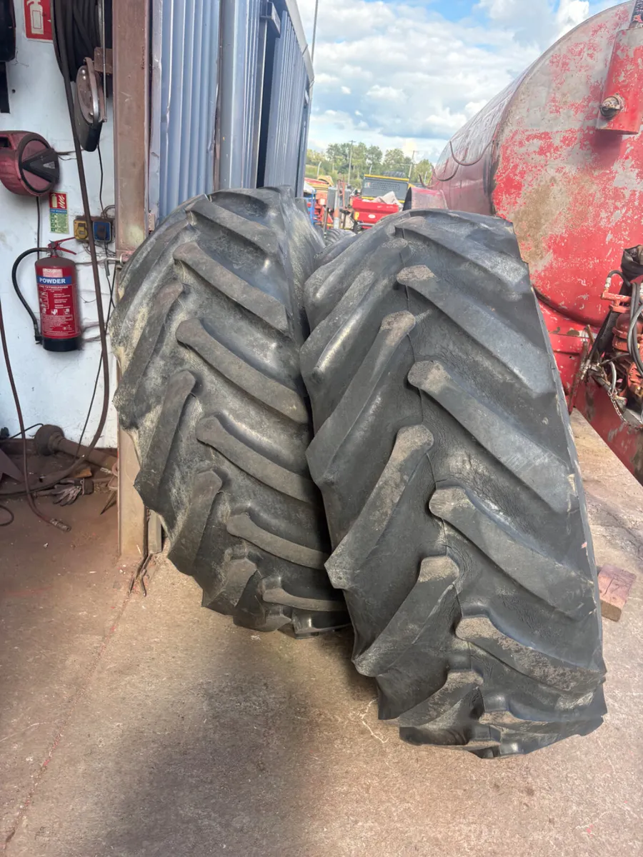 WHEELS 23-1 x 26 - Image 1