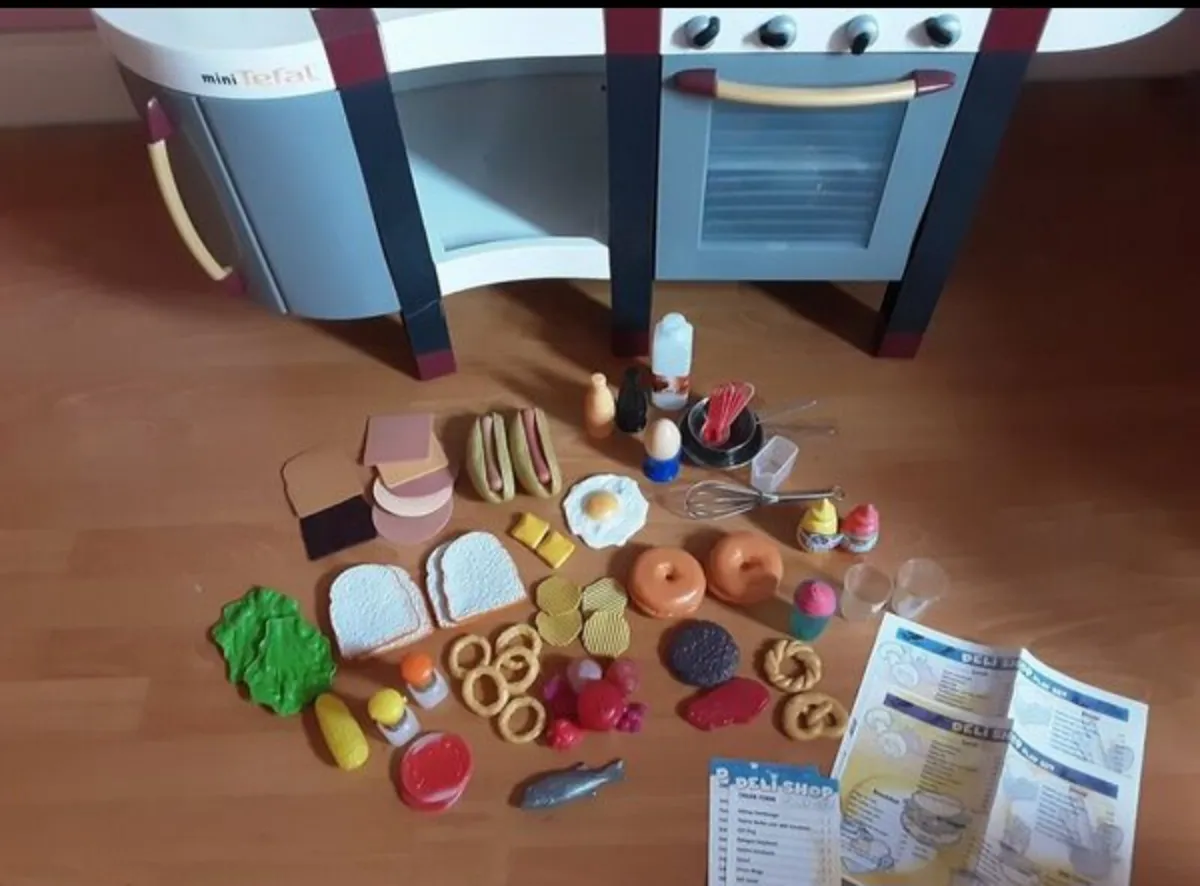 Play Kitchen - Image 3