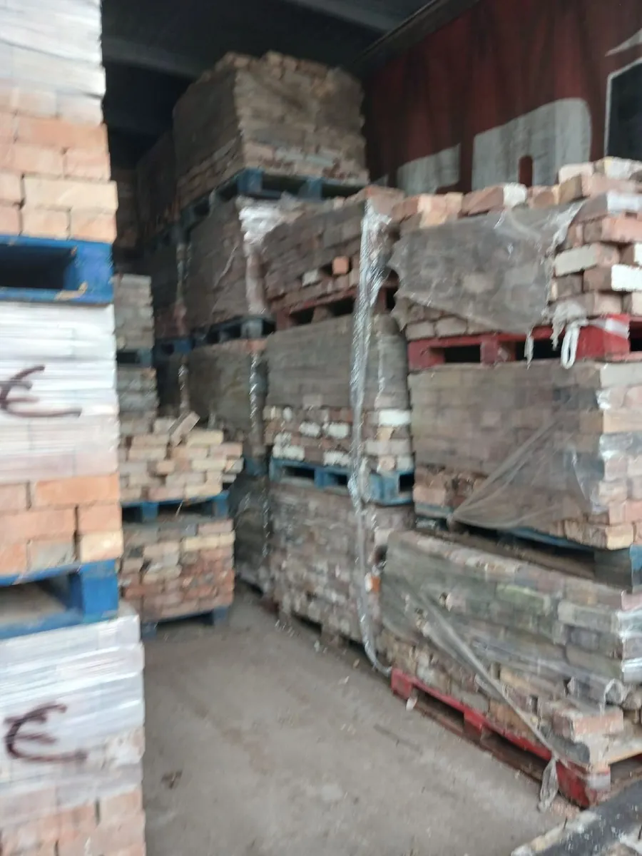 🧱 LARGE ARRIVAL OF RECLAIMED BRICK — NOW IN STOCK - Image 1