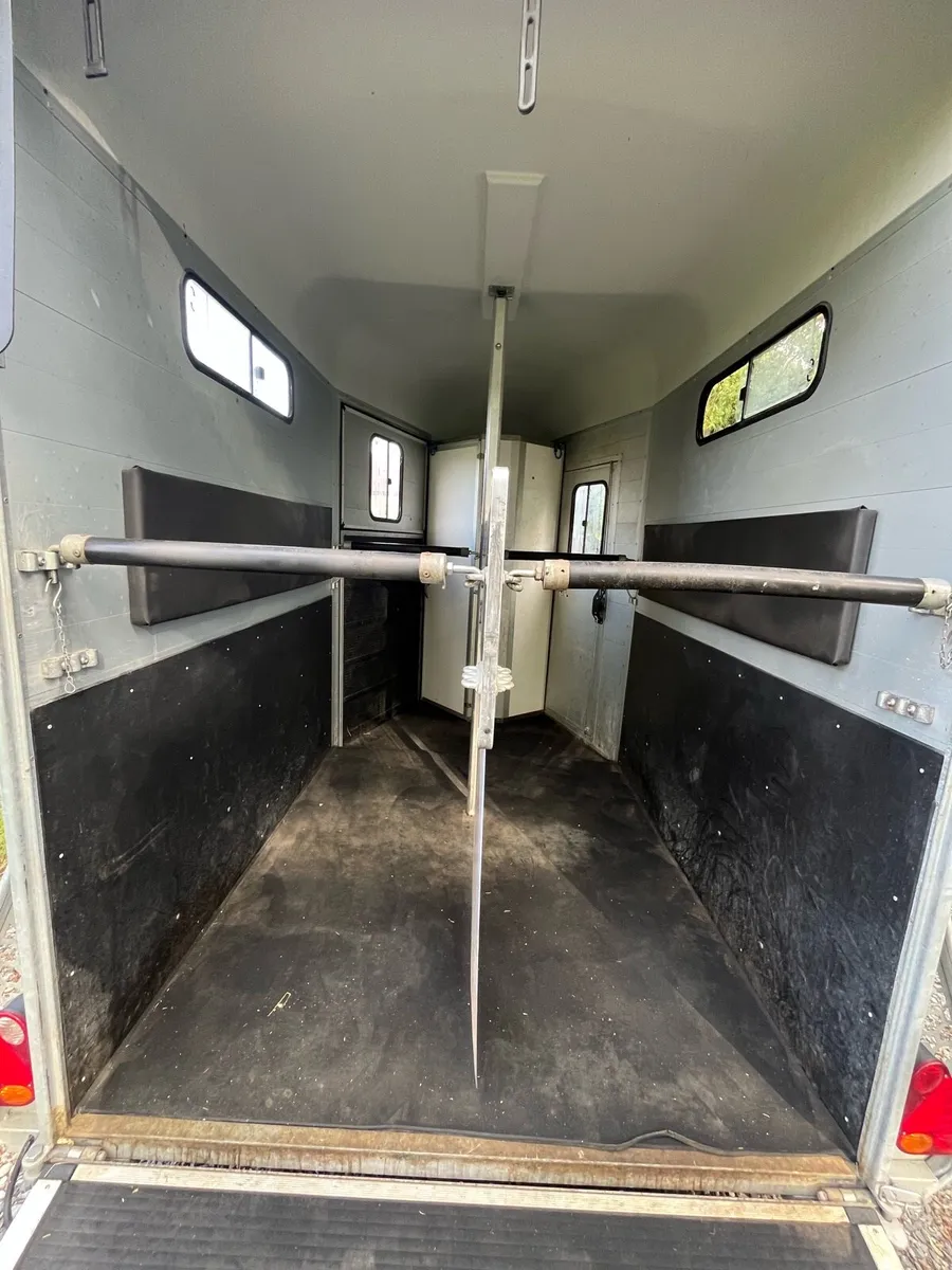 Double Horsebox - Image 4