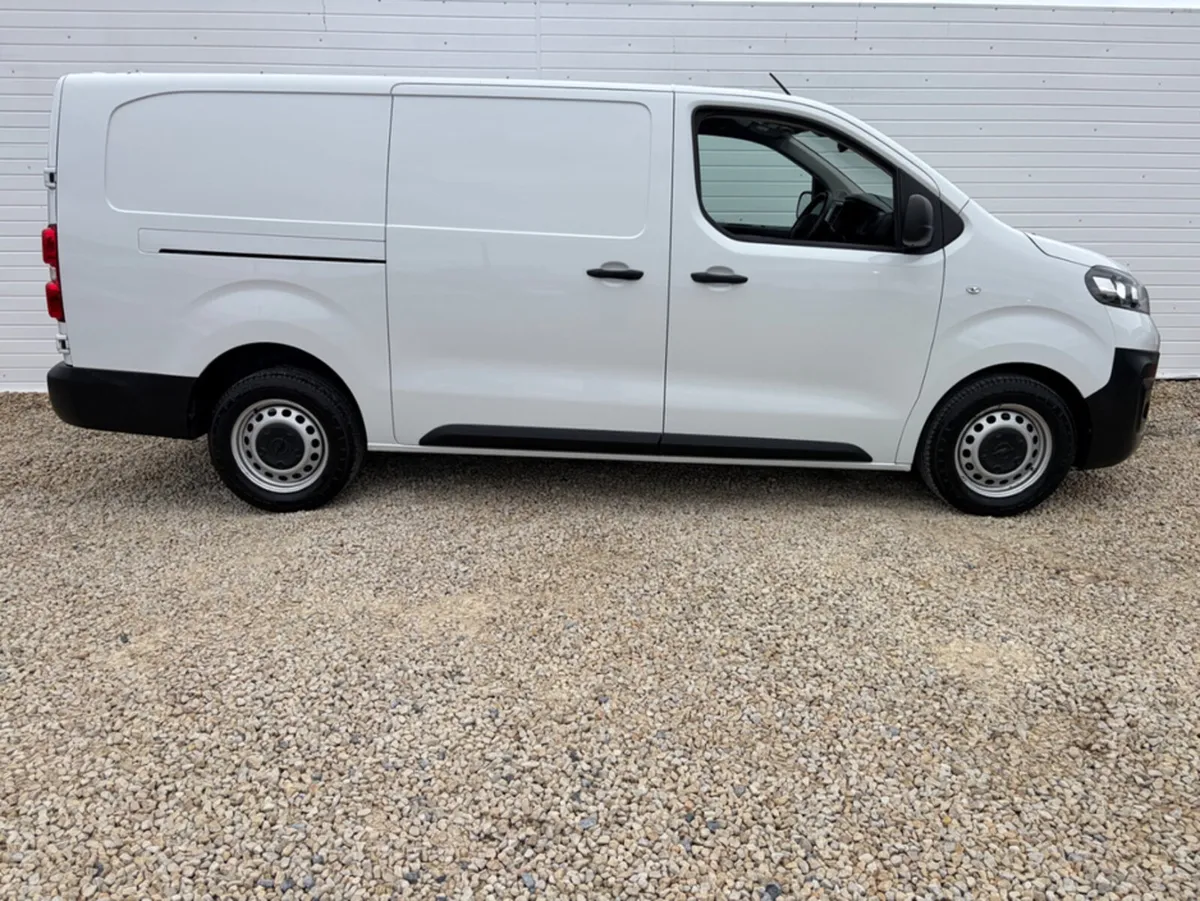 Opel Vivaro L2H1-1.5 100PS-DIE-6SP MAN 2DR - Image 2