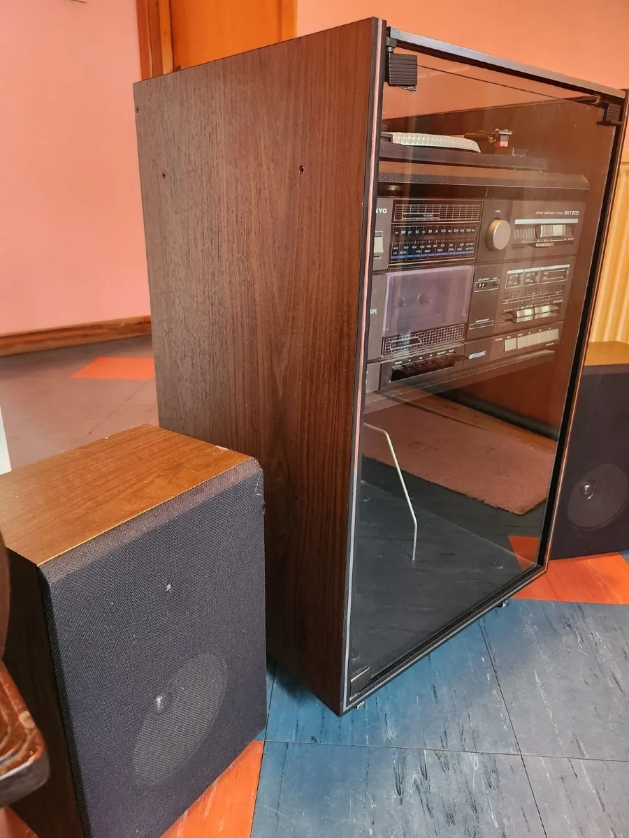 Sanyo GXT200 Music System - Image 4