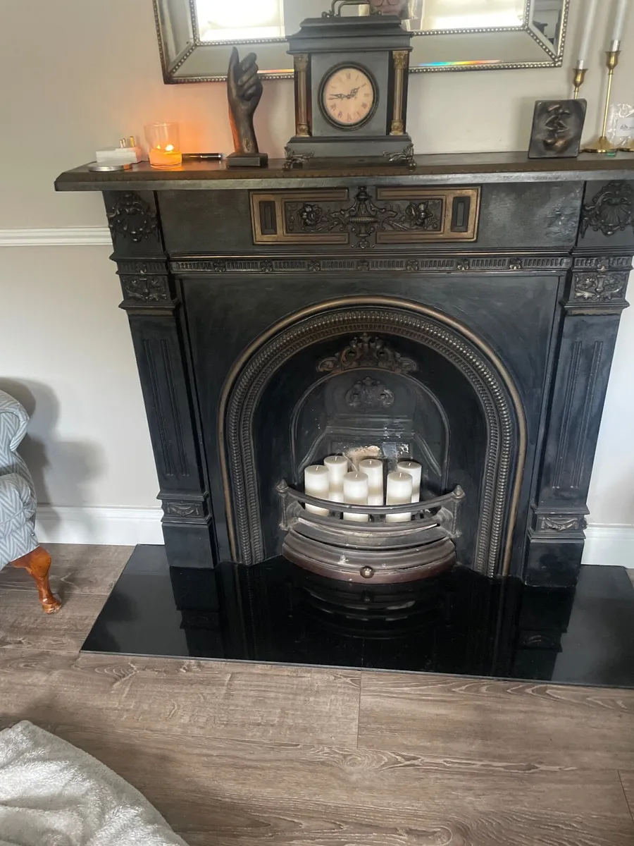 Cast iron full fireplace black with insert - Image 1