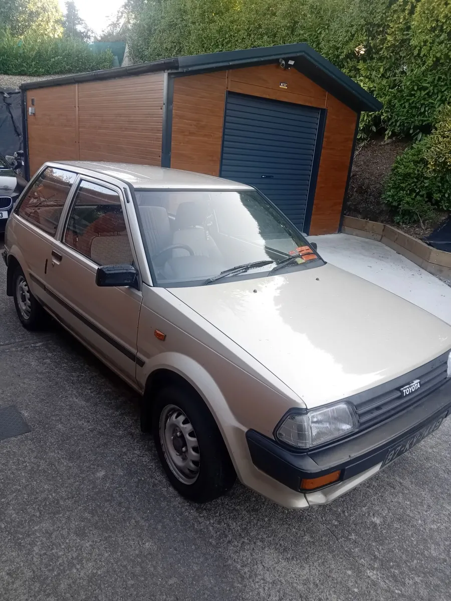 Toyota Starlet 1987 - Image 1