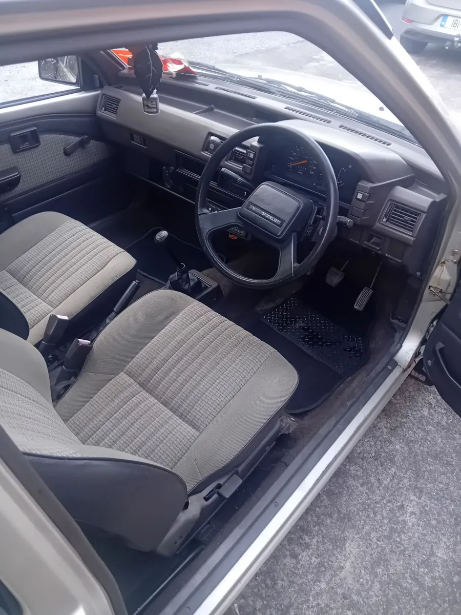 Toyota Starlet 1987 - Image 3