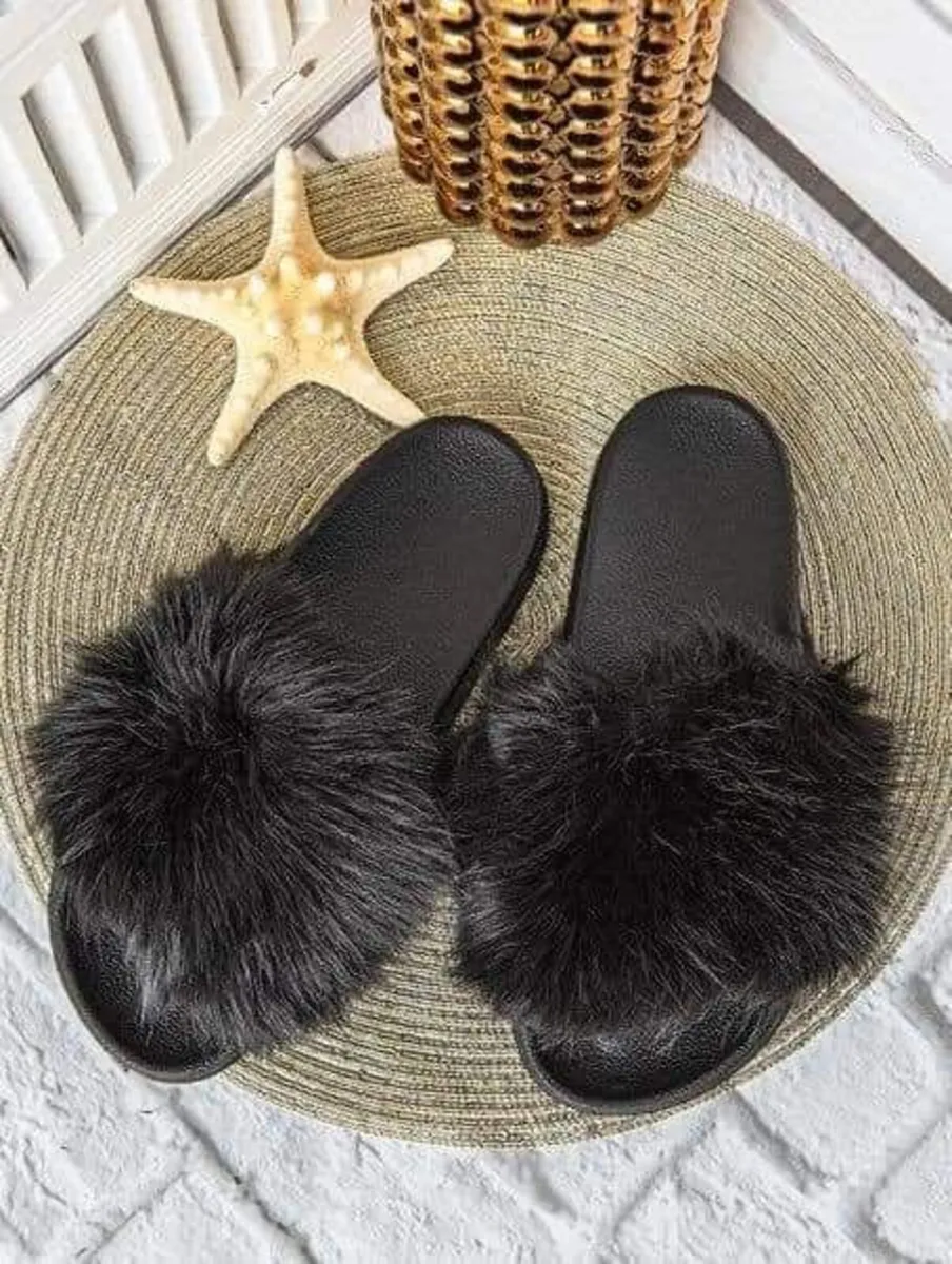 Furry Ladies Slippers Black, pink 4-8 - Image 3