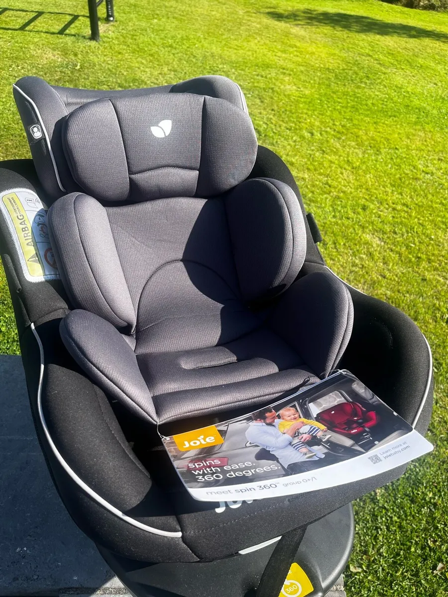Joie 360 spin car seat - Image 2