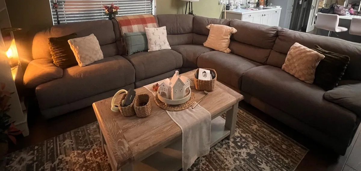 Corner sofa - Image 1