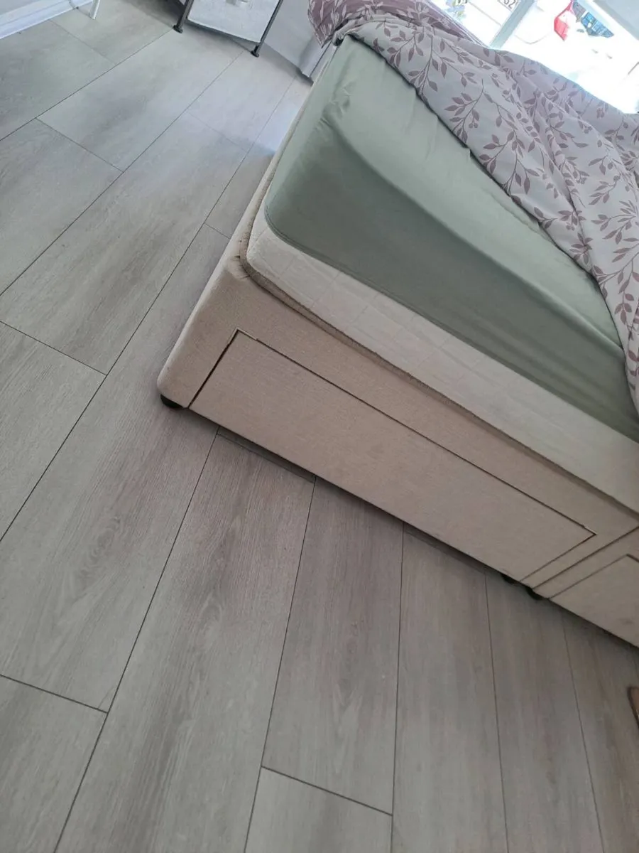 King size bed/king koil mattress - Image 4