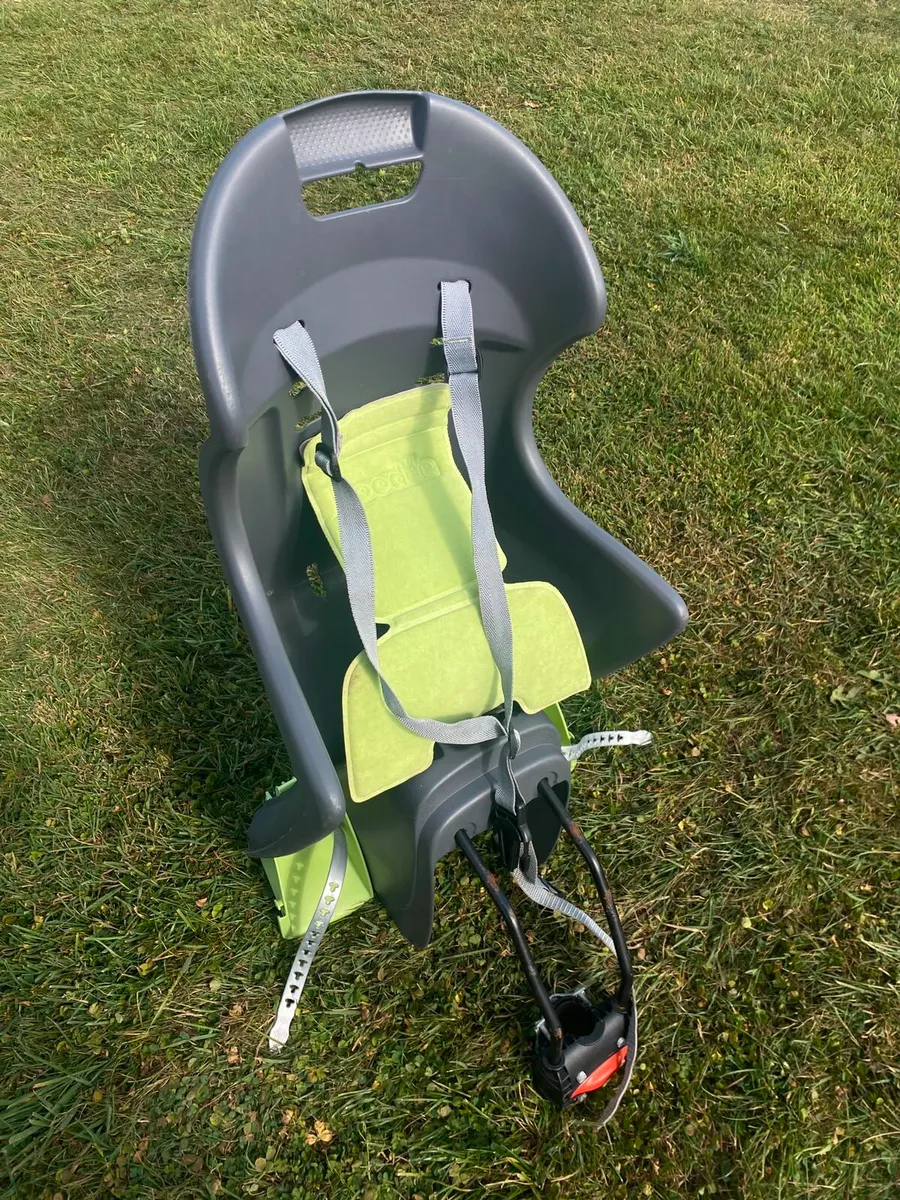 Child's bike seat - Image 1