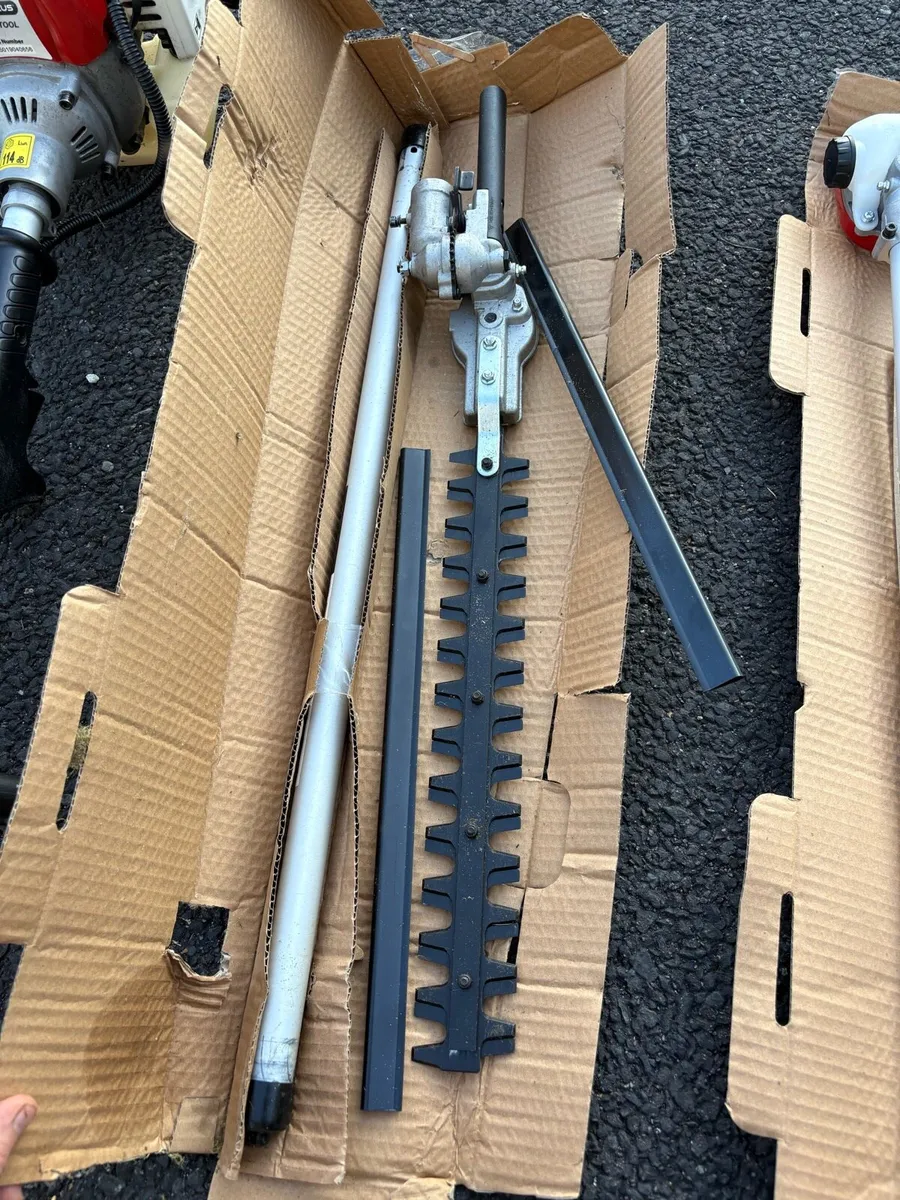 Strimmers - Pro Plus 5 piece multi-tool - Image 3