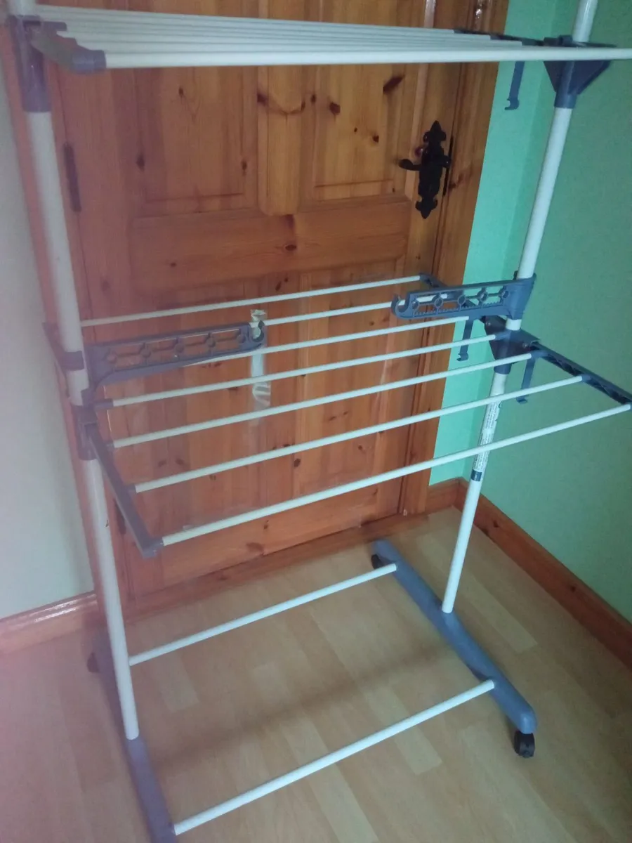 3 Tier Clothes Airer - Image 2