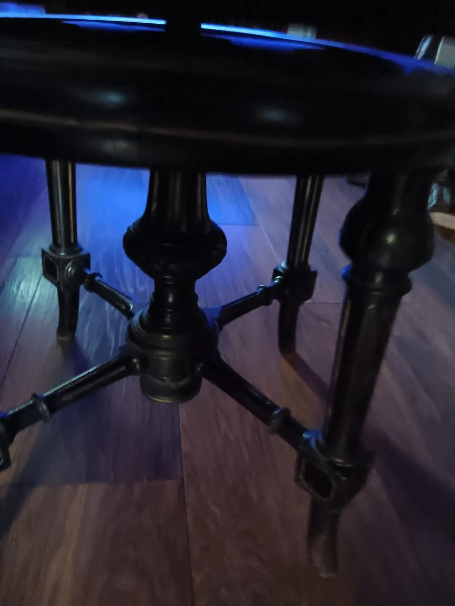 Antique chair - Image 2