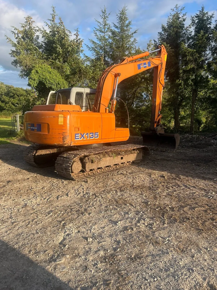 Hitachi 135. - Image 3