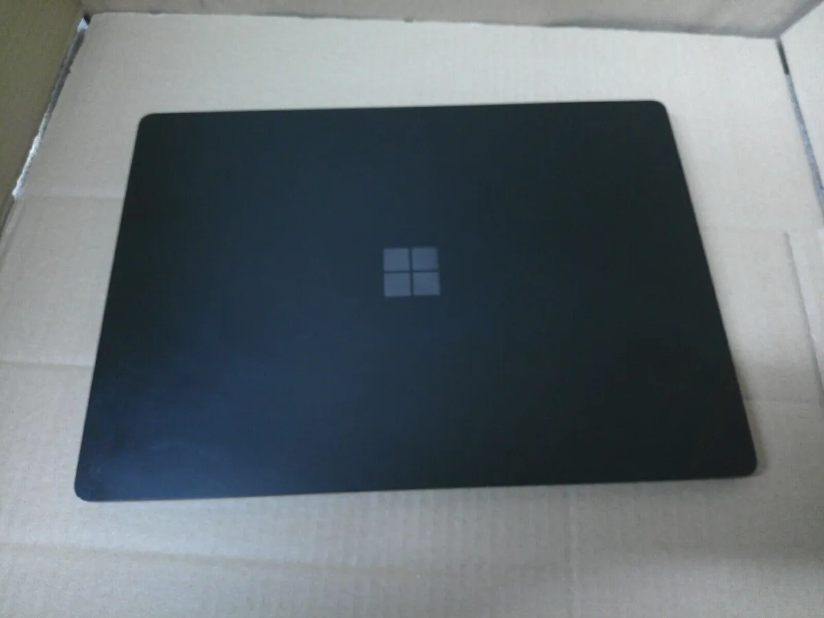 Microsoft Surface Laptop 4 13" 1951 i7 16GB 256GB - Image 4