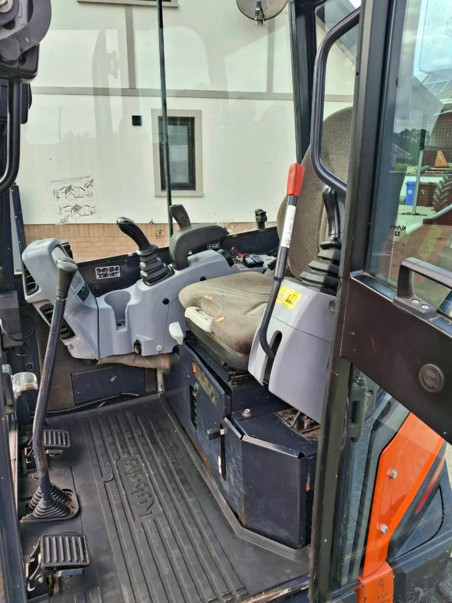 Kubota u27-4 - Image 4