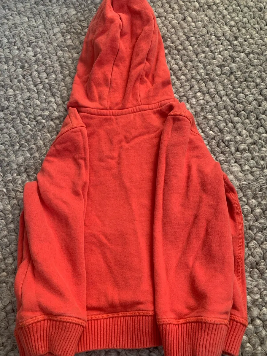 Mini club .. Boys hoodie age 4-5 years - Image 2