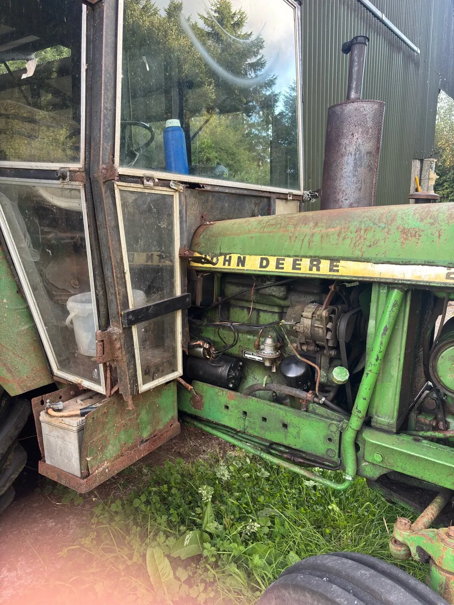 John Deere 2130 - Image 4
