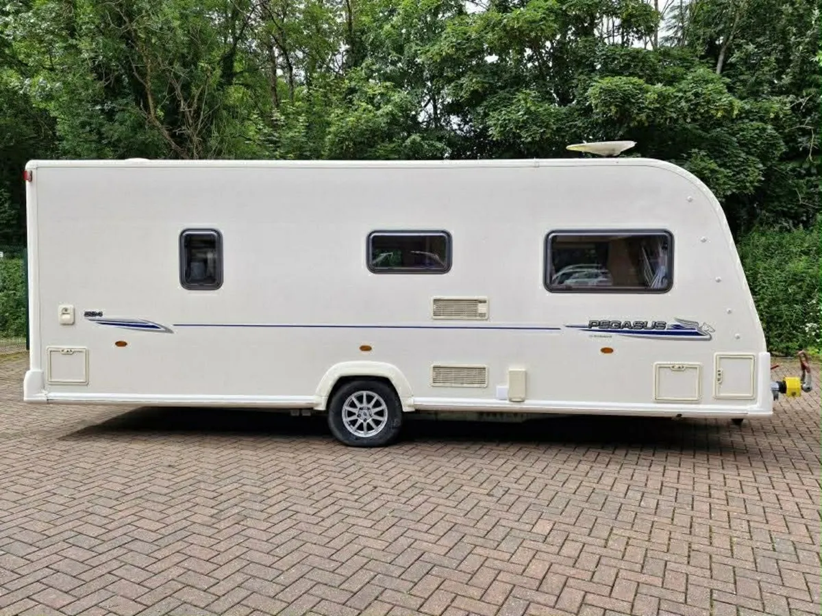 Caravan - Image 3