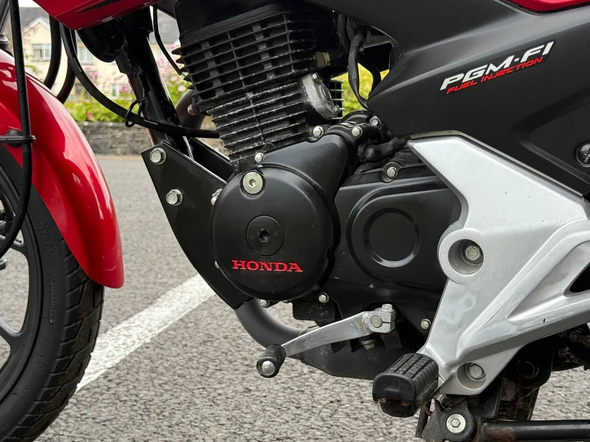 Honda cb125f 1000km Low genuine mileage 🌟🌟 - Image 3