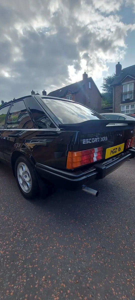 Classic Ford Escort 1982 Xr3 - Image 1