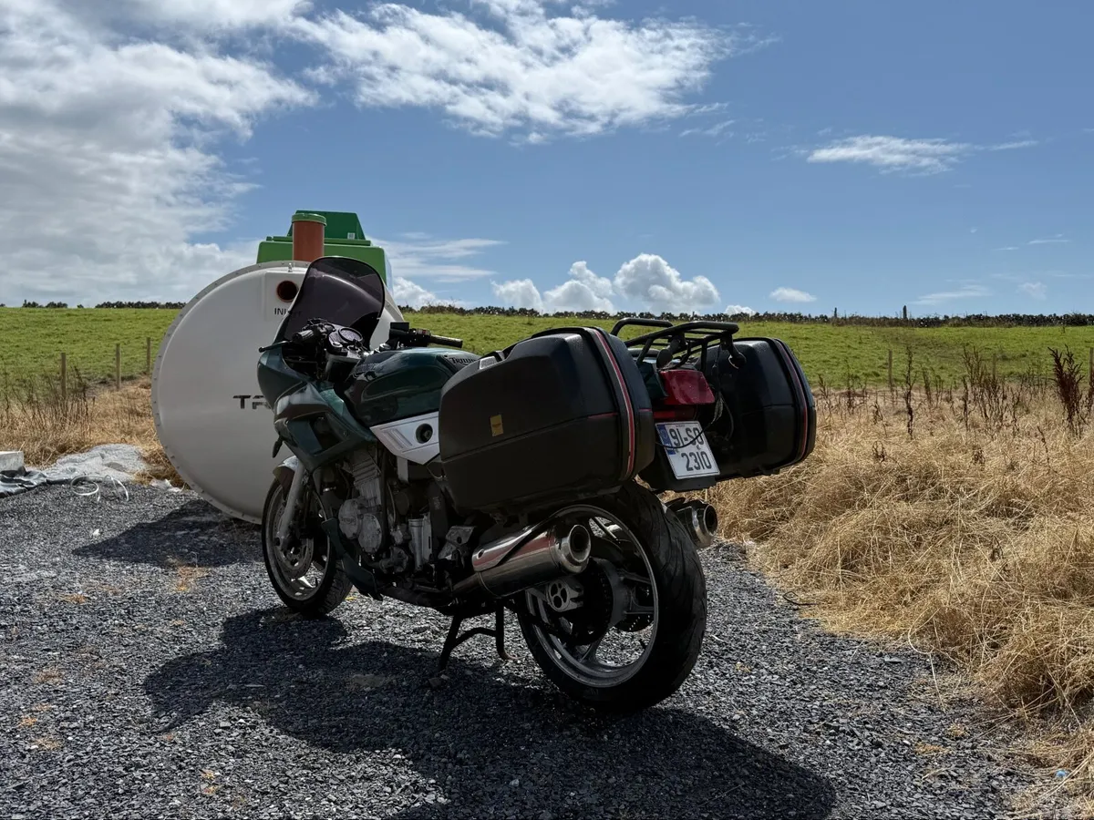 Triumph 900 - Image 3
