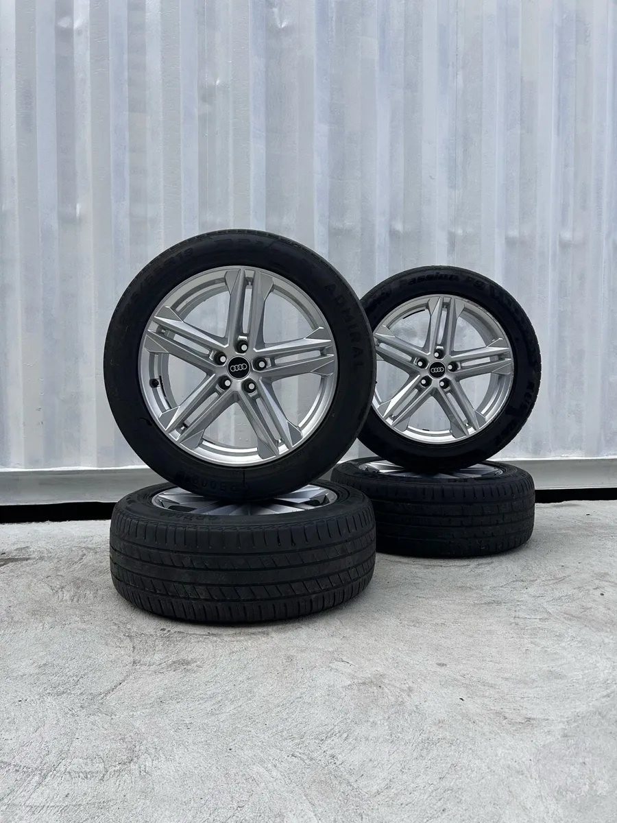 Genuine Audi Q5/SQ5 19” Alloy Wheels - Image 1