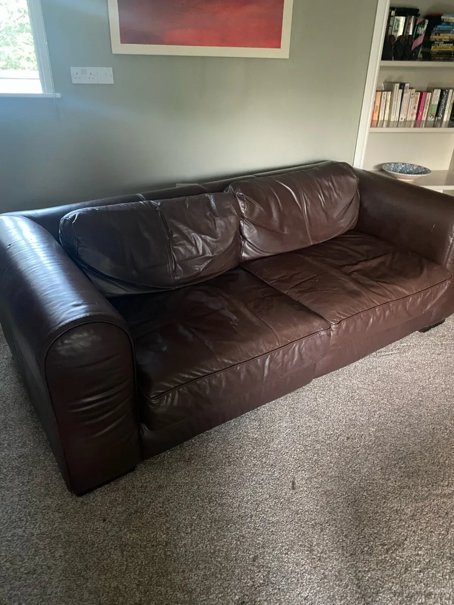 2 Sofas - Image 2