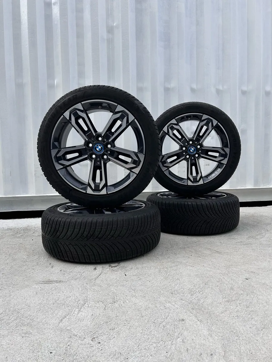 Genuine BMW Style 871M 19” Alloy Wheels - Image 1