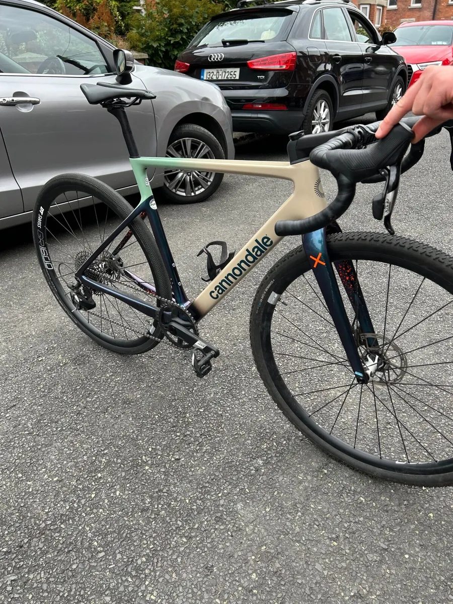 Cannondale Supersix EVO Gravel Bike - Image 2