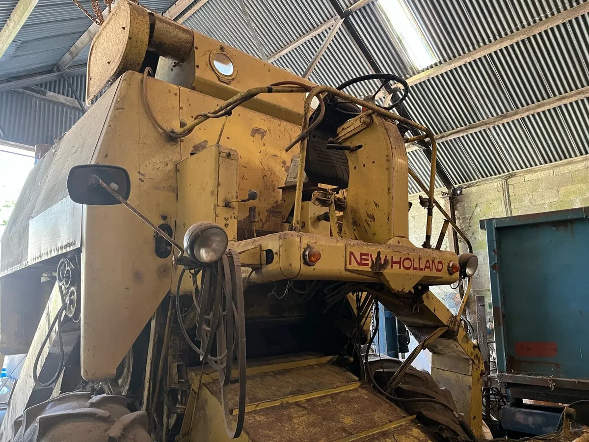 New Holland Clayson M135 - Image 4